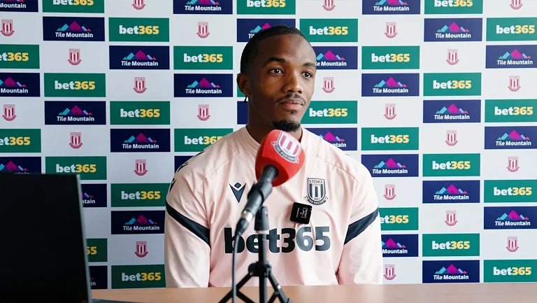 «Стандард» хочет вернуть Эрика Боката из «Сток Сити»