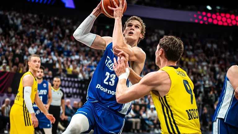 Финляндия победила Швецию в напряжённой борьбе на Евробаскете-2025