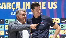  3 года назад  «Барселона» подписала Левандовского