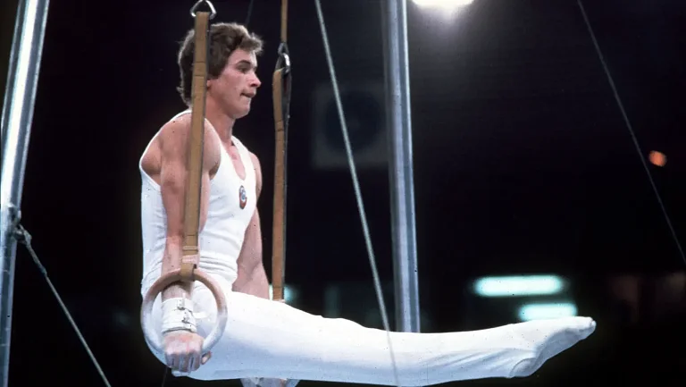 На 69-м году жизни скончался гимнаст Александр Дитятин