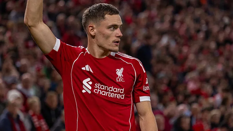 Команда Арне Слота начнёт сезон матчем за Суперкубок Англии