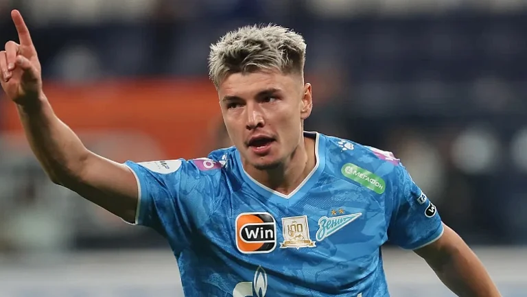 «Зенит» и «Динамо» назвали стартовые составы на матч 1/4 Кубка России