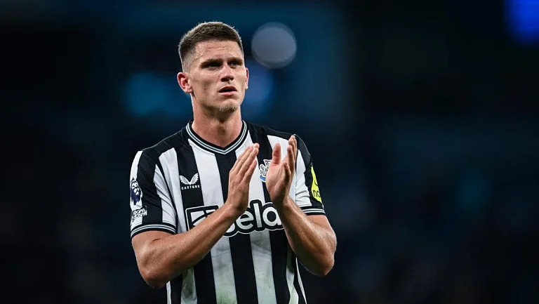 Свен Ботман попрощался с «Ньюкаслом» после новостей о своем уходе