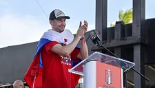 Вячеслав Фетисов отметил смелость Бобровского и Куликова на параде «Флориды»