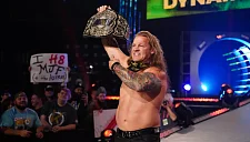 Легендарный рестлер может вернуться в WWE в 2026 году