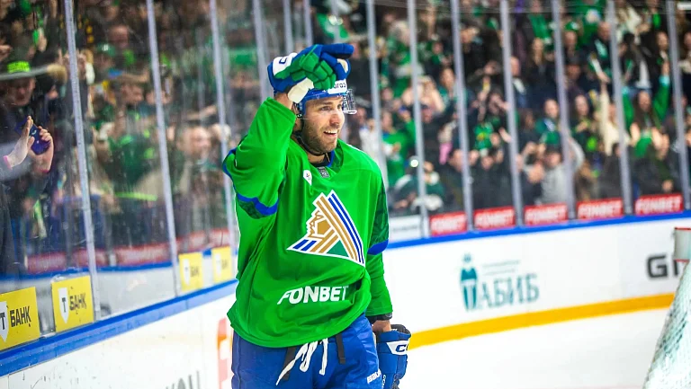 Агент Джоша Ливо: игрок не планирует покидать «Салават Юлаев»

