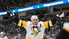 Евгений Малкин продолжает бить рекорды за «Питтсбург» в НХЛ