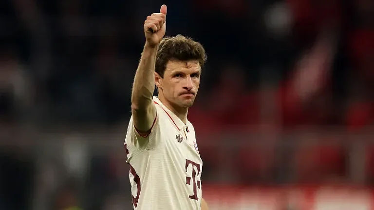 Мюллер о переходе в «Барселону»: «Готов рассмотреть предложение от Флика»