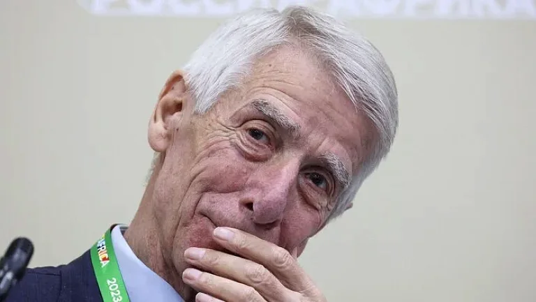 Легендарный тренер Валерий Непомнящий вернулся к работе в 82 года