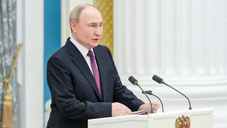 Путин наградил российских дзюдоистов почётными грамотами