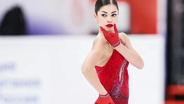 Петросян восстановила тройной аксель: Тутберидзе поделилась эксклюзивными кадрами