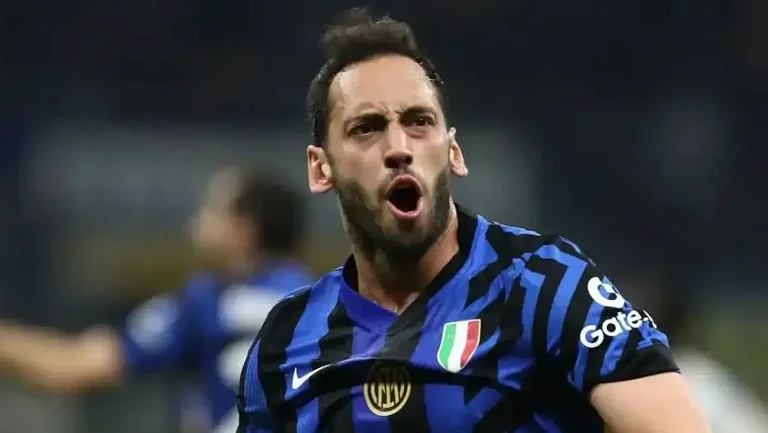 Хакан Чалханоглу высказался о конфликте с Лаутаро Мартинесом