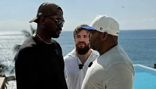 Легенды UFC Джонс и Кормье возглавят команды в реалити-шоу Alf Reality