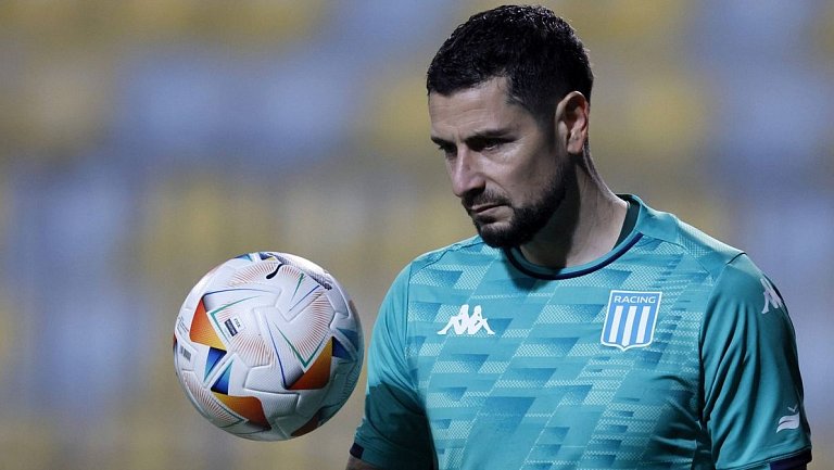 Будущее Арьяса в «Расинге» под вопросом после замены на пенальти