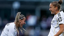 Женский футбольный клуб «Реал» обыграл «Айнтрахт» со счетом 2-1