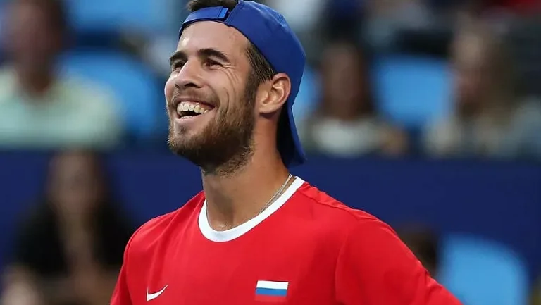 Хачанов объяснил, как относится к нейтральному статусу российских теннисистов