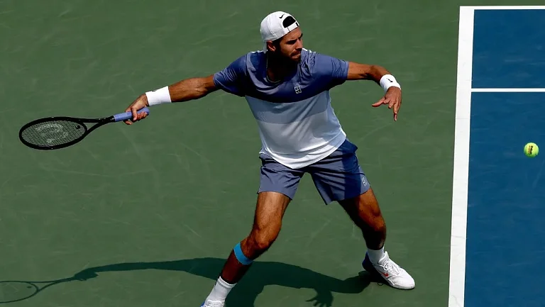 Виктор Янчук высоко оценил игру Карена Хачанова против Александра Зверева