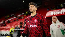 «Манчестер Юнайтед» решает будущее Байындыра и проблемы с вратарями