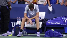 Психолог объяснил причины эмоционального срыва Медведева на US Open
