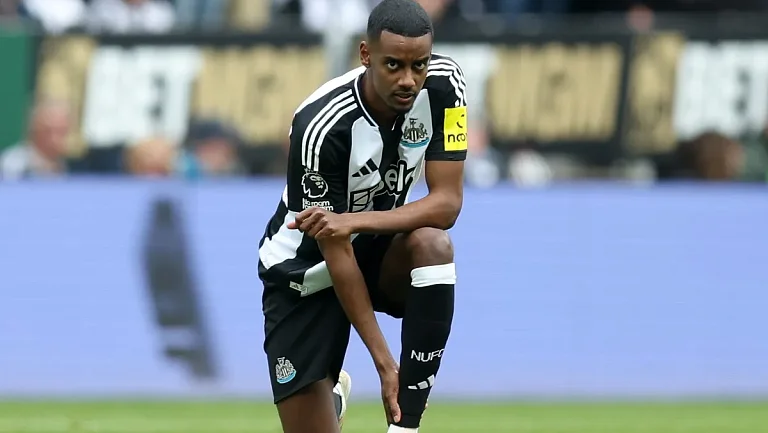 «Ньюкасл» может подать иск против «Ливерпуля» из-за Исака