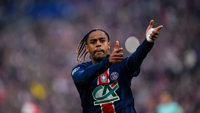 Энрике рассказал, почему доверил пенальти Барколу в игре с «Аталантой» 