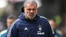 Постекоглу проводит первый домашний матч против Ле Бриса