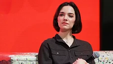 Медведева рассказала о жестоком обращении родителей с юными фигуристками