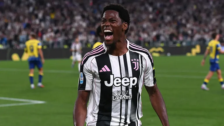 Джонатан Дэвид хочет сыграть в паре с Влаховичем в матче против «Интера»
