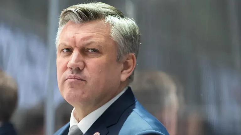 Быков оценил неожиданное увольнение тренера «Сибири» Буцаева