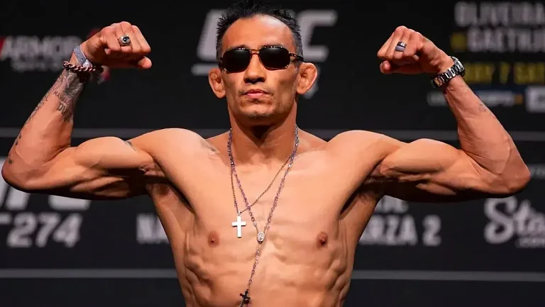 Фергюсон победил нокаутом в третьем раунде