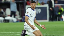 Дешам расставил точки в споре о позиции Мбаппе