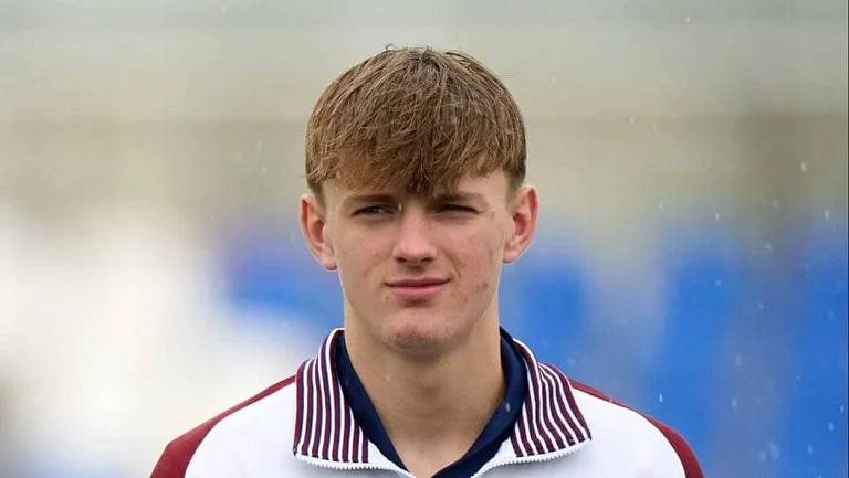 Фредди Лори переходит из «Астон Виллы» в «Ман Сити»