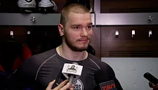 Российский форвард Подколзин подрался с канадцем Ковачевичем в матче НХЛ