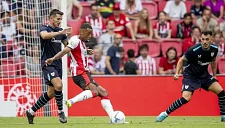 «Атлетик» все еще испытывает проблемы в центре обороны