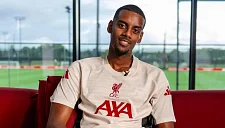 Исак: «Играть за Ливерпуль на «Энфилде» будет ещё лучше»