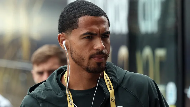 «Челси» потерял Ливая Колуилла на большую часть сезона из-за травмы