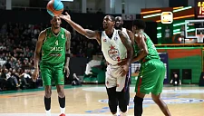 УНИКС прервал победную серию ЦСКА в драматичном матче Единой лиги ВТБ