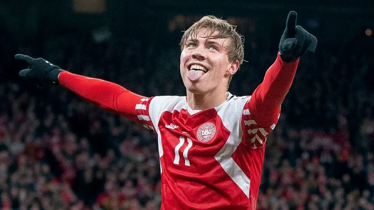 Хёйлунн может покинуть «Манчестер Юнайтед»