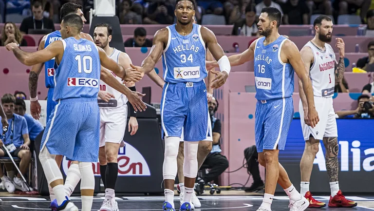 Греки идут за четвертой победой в матче с Боснией и Герцеговиной