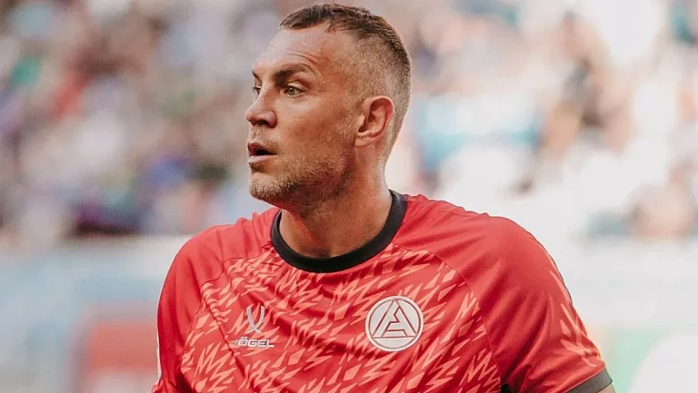 Теннисистка Диана Шнайдер мечтает познакомиться с Артёмом Дзюбой