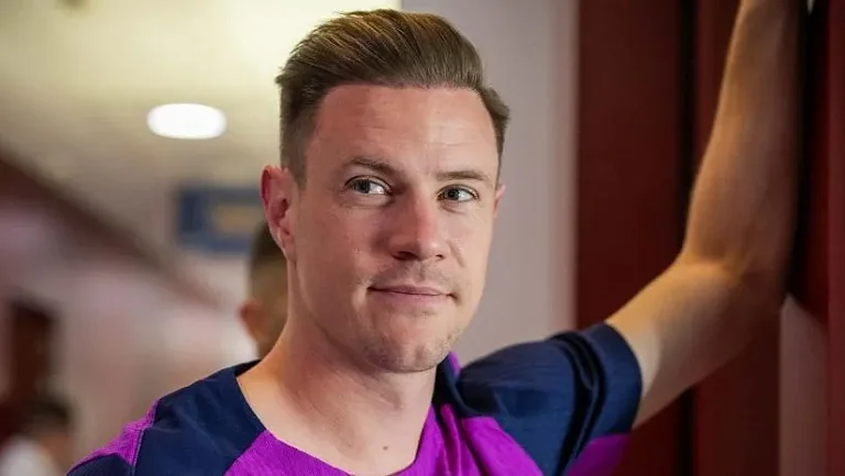 Тер Штеген перенесёт операцию из-за проблем со спиной