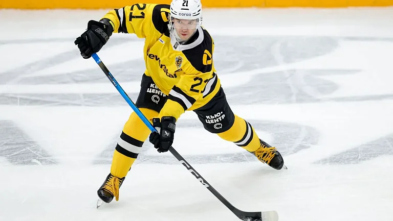 Защитник «Северстали» оценил идею перекрёстной системы в плей-офф КХЛ 