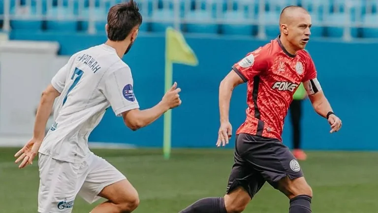 «Оренбург» одержал волевую победу над «Акроном»