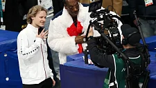 Рэпера Снуп Догга сняли в футболке с изображением фигуриста Малинина