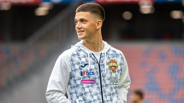 Хархаров объяснил, почему скауты следят за Глебовым