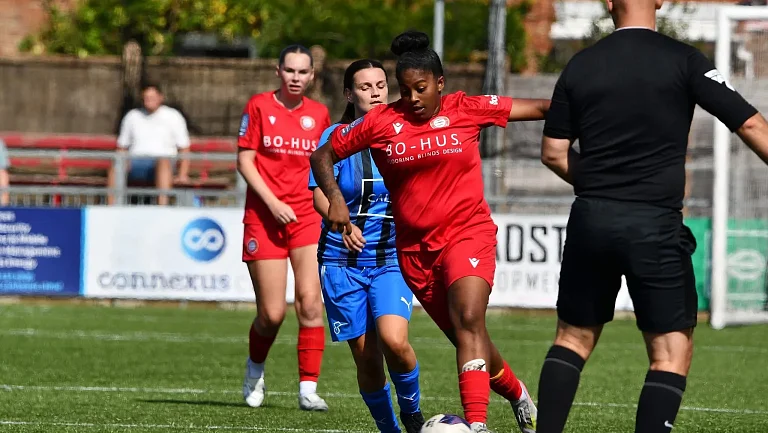 «Аммо Файрс» побеждают «Уортинг» в финальном предсезонном матче