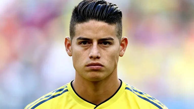 Хамес Родригес отказался играть на искусственном поле в Мексике