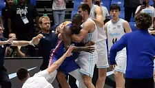 ФИБА дисквалифицировала семерых игроков за участие в массовой драке