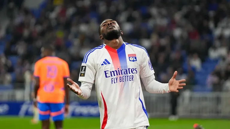 Игроком «Лиона» Энсли Мэйтлендом-Найлзом интересуется «Галатасарай»