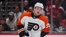 «Филадельфия» победила «Ванкувер» благодаря передачам Мичкова